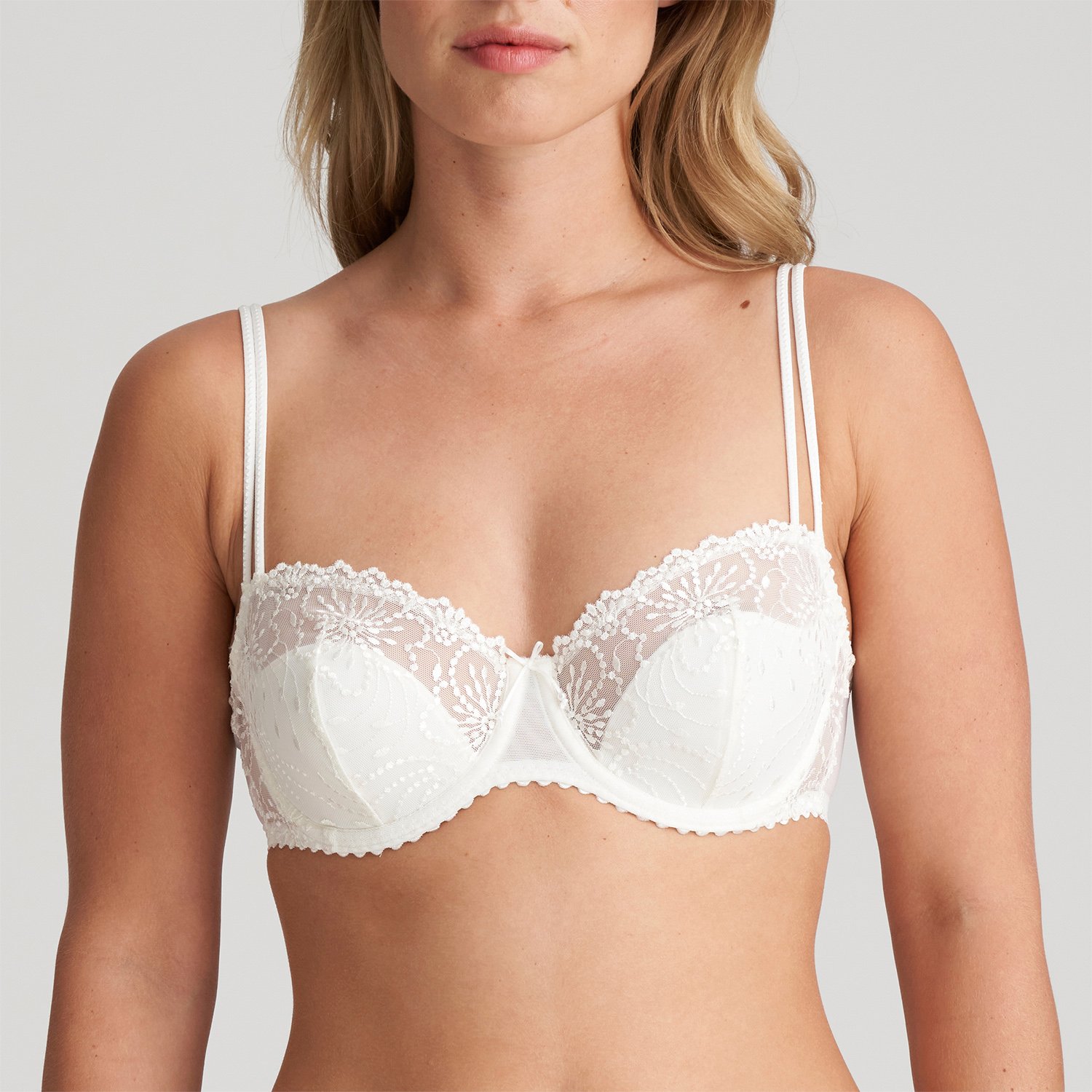 Jane Under Vatteret Balconette Bh - Elegant Hvid Lingeri