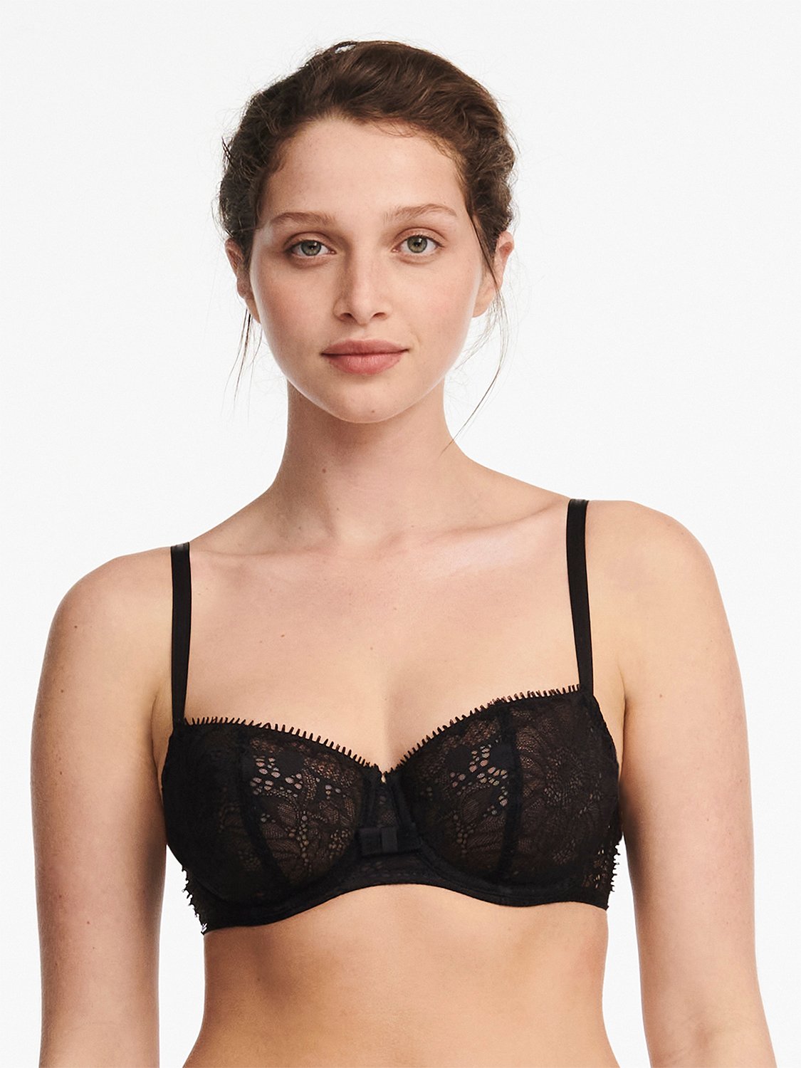Day Night Halfcup Bra fra Chantelle hos Magasin 3340443200979