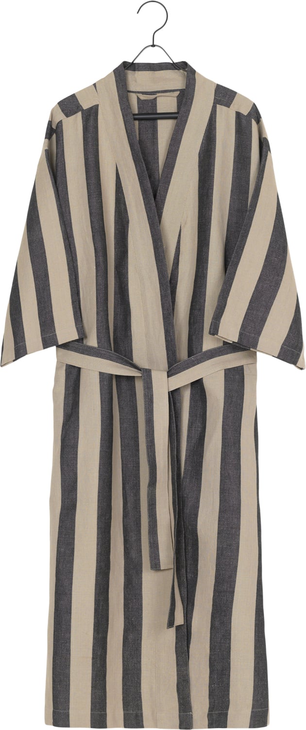 Field Robe Sand Black fra Ferm Living hos Magasin 5704723283607