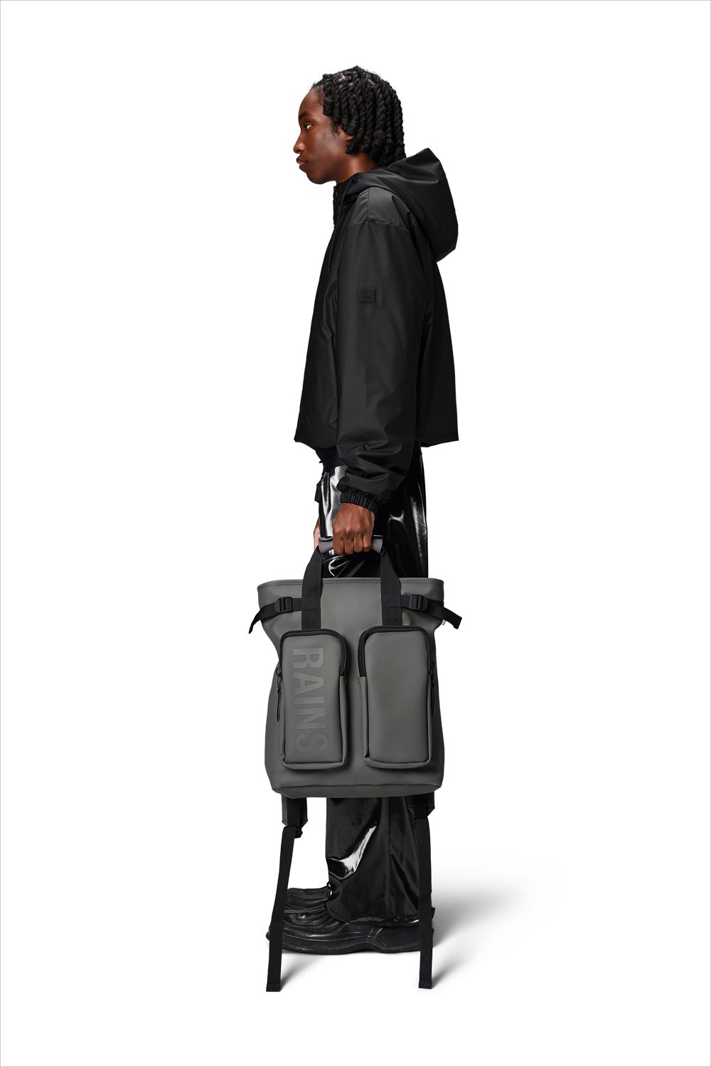 Texel Tote Backpack fra Rains hos Magasin 5711747578282