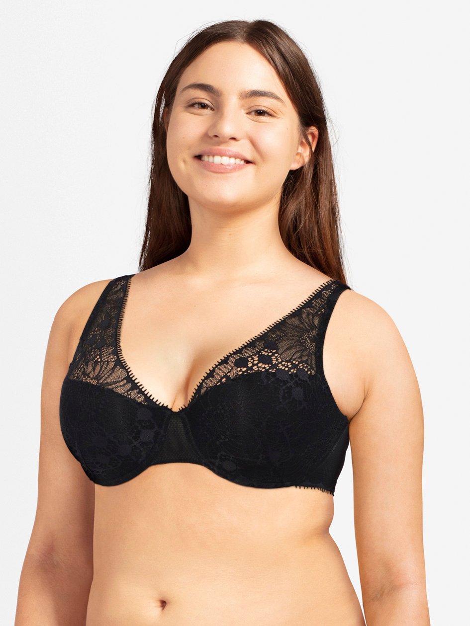 Day Night Plunge Spacer Bra fra Chantelle hos Magasin 3340443208654