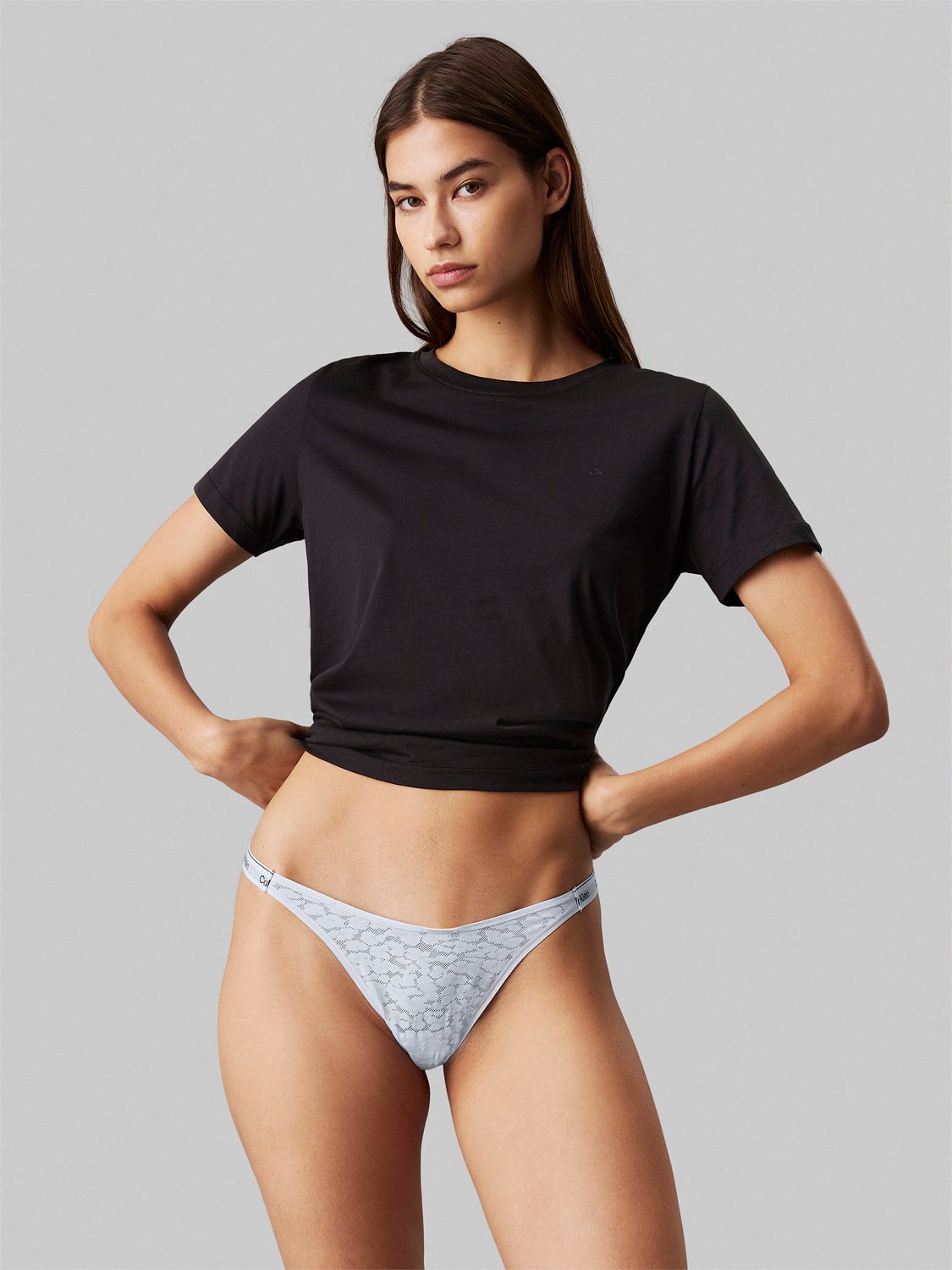 Dipped String Thong fra Calvin Klein hos Magasin 8720639800926