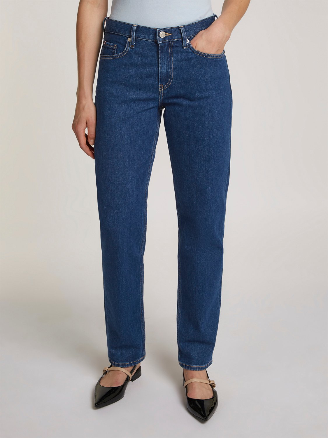 Classic Straight Ace fra Tommy Hilfiger hos Magasin 8720638413943