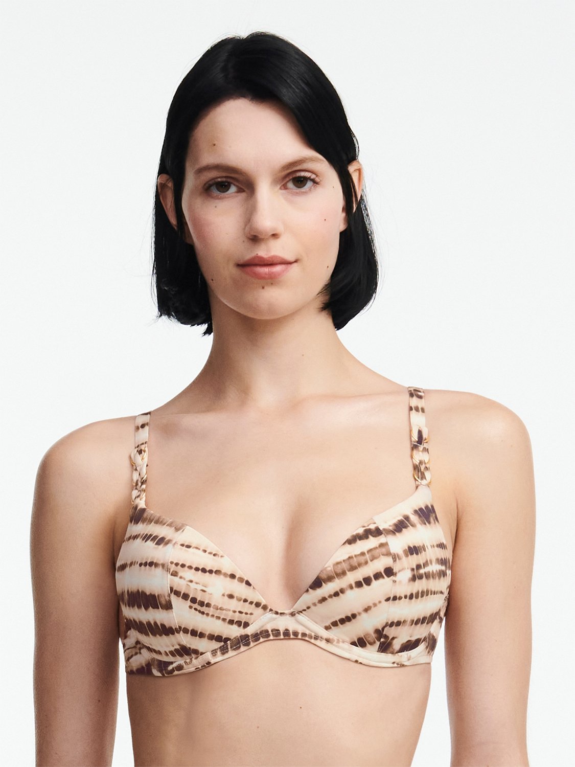 Emblem Pushup Bra fra Chantelle hos Magasin 3340443811359