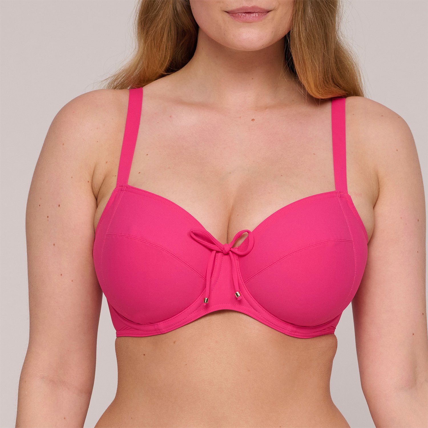 Aswan Full Cup Bikinitop fra Primadonna hos Magasin 5400977557487
