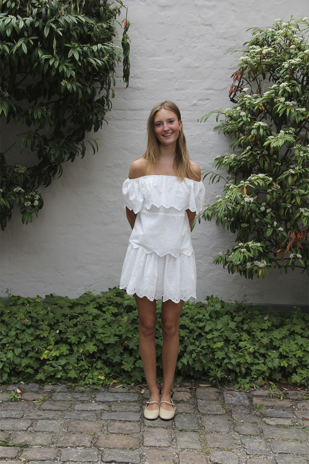 Luna Offshoulder Top fra Designers Remix Girls hos Magasin 5712734793961